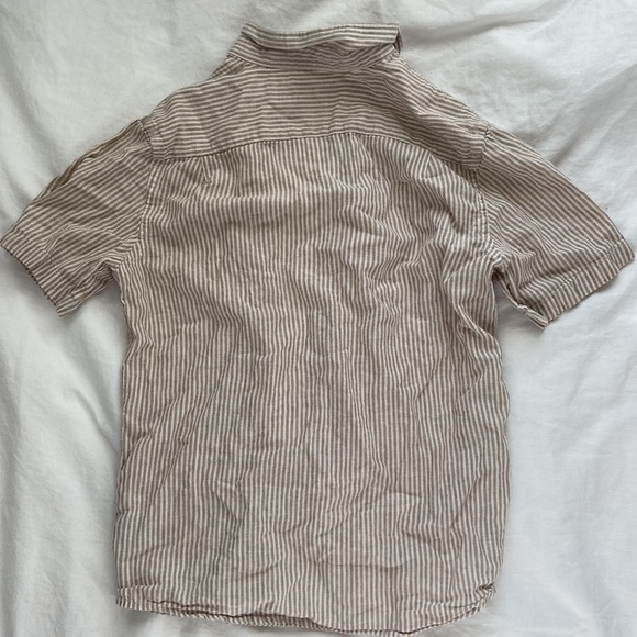 beige stripy button-up🍶 - Picture 3 of 3